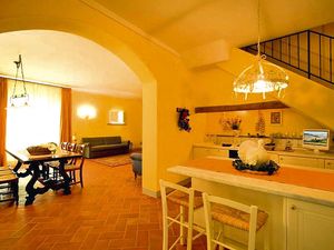 23324935-Ferienwohnung-4-Gambassi Terme-300x225-5