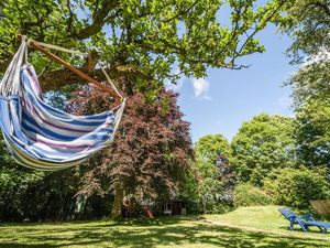 Der große Garten - Spielen und erholen