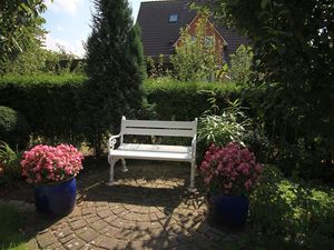 19011999-Ferienwohnung-4-Garding-300x225-5