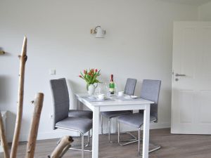 22503271-Ferienwohnung-2-Garding-300x225-5