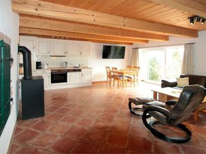 21976219-Ferienwohnung-4-Garding-300x225-1