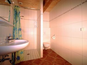 21976219-Ferienwohnung-4-Garding-300x225-5