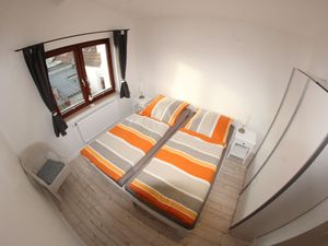 23898629-Ferienwohnung-4-Garding-300x225-4