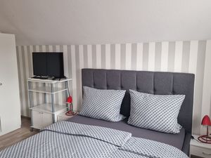 23976471-Ferienwohnung-2-Garding-300x225-2