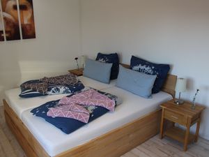 23898629-Ferienwohnung-4-Garding-300x225-2