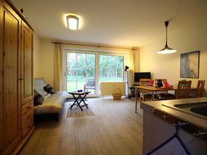 19025137-Ferienwohnung-3-Garding-300x225-5