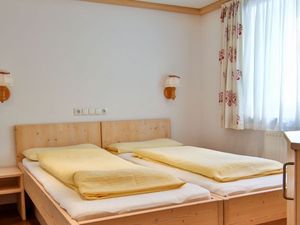 22797397-Ferienwohnung-5-Gargellen-300x225-3