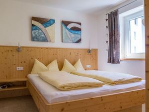 22797417-Ferienwohnung-2-Gargellen-300x225-4