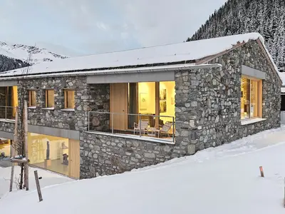 Südöstliche Ansicht des Gebäudes