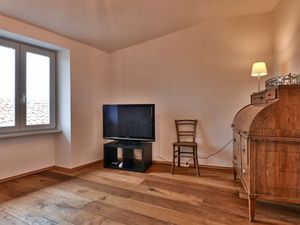 23668174-Ferienwohnung-2-Gargnano-300x225-3