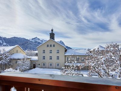 Blick auf Alpspitze und Zugspitze