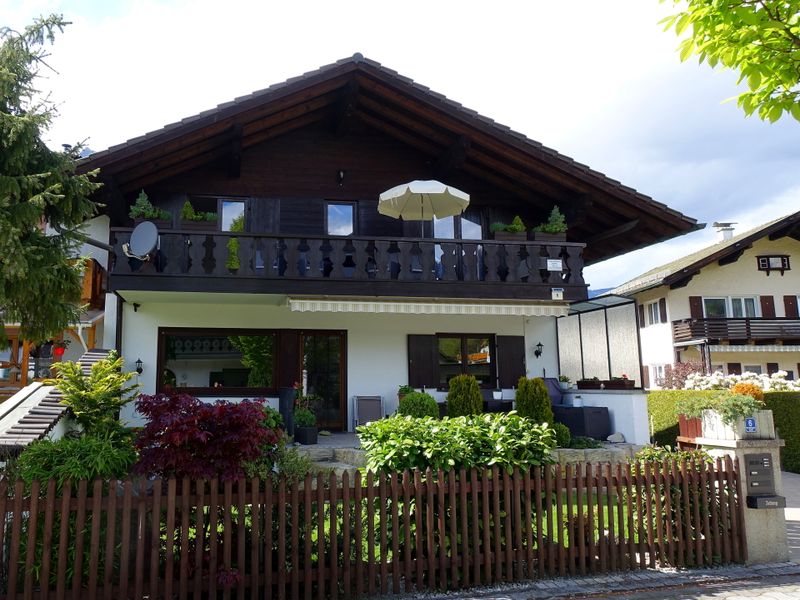 21730981-Ferienwohnung-3-Garmisch-Partenkirchen-800x600-2