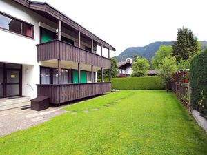 23297757-Ferienwohnung-4-Garmisch-Partenkirchen-300x225-4