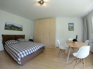 23297785-Ferienwohnung-2-Garmisch-Partenkirchen-300x225-1