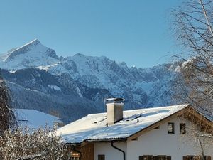 23919469-Ferienwohnung-8-Garmisch-Partenkirchen-300x225-4