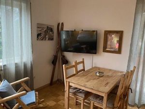 23920634-Ferienwohnung-2-Garmisch-Partenkirchen-300x225-1