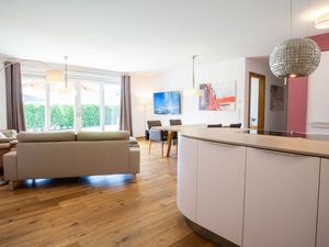 23878807-Ferienwohnung-4-Garmisch-Partenkirchen-300x225-2