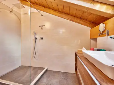 Bad/Dusche. Regendusche