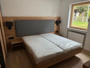 24014664-Ferienwohnung-4-Garmisch-Partenkirchen-300x225-1