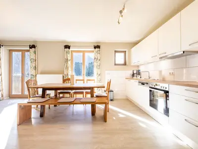 Ferienwohnung für 8 Personen (113 m²) in Garmisch-Partenkirchen 2/10
