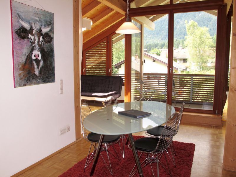 24048847-Ferienwohnung-3-Garmisch-Partenkirchen-800x600-1