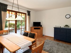 24048848-Ferienwohnung-4-Garmisch-Partenkirchen-300x225-3