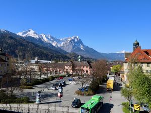 24048850-Ferienwohnung-4-Garmisch-Partenkirchen-300x225-5