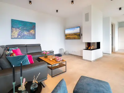 Wohnbereich mit Kamin