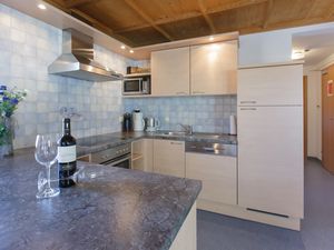 17294253-Ferienwohnung-11-Gaschurn-300x225-2