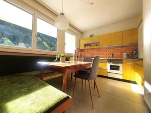 23997666-Ferienwohnung-6-Gaschurn-300x225-4