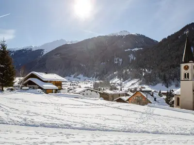 Oberhalb vom Ortskern liegt unser Haus