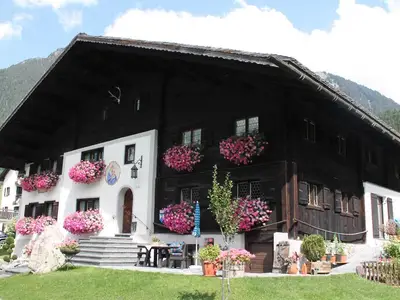 Hausansicht Sommer