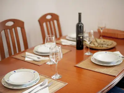 DiningRoom