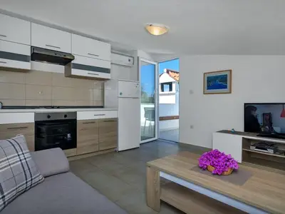 Ferienwohnung für 7 Personen in Gdinj 9/10