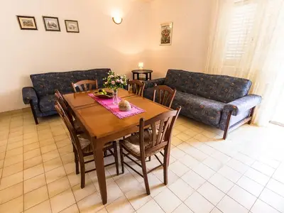 Ferienwohnung für 6 Personen in Gdinj 10/10