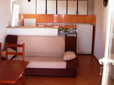 Ferienwohnung für 5 Personen in Gdinj 4/10