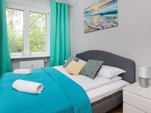 23451051-Ferienwohnung-4-Gdynia-300x225-1