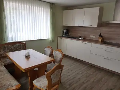 Ferienwohnung im Erdgeschoss: Küche