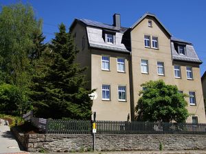 23153289-Ferienwohnung-6-Gelenau/Erzgebirge-300x225-2