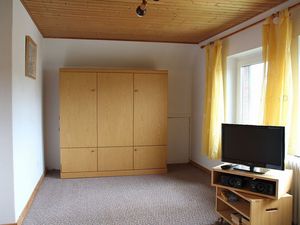 24053184-Ferienwohnung-5-Gelting-300x225-2