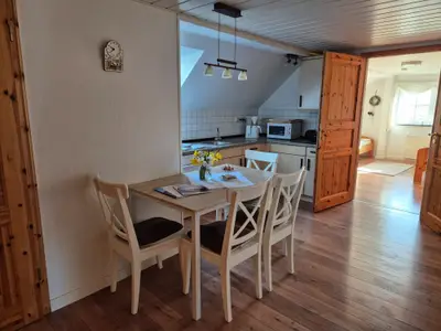 Küche mit Essbereich