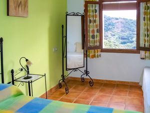 23747010-Ferienwohnung-4-Genalguacil-300x225-4