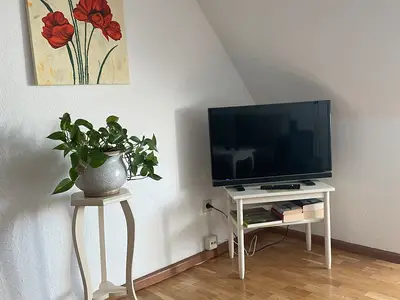 Photo, INSIDE, OUTSIDE