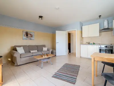 Photo, INSIDE, OUTSIDE