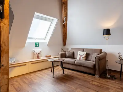 Photo, INSIDE, OUTSIDE