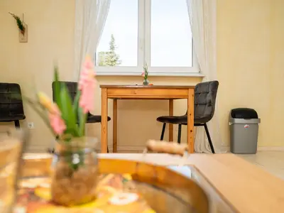 Photo, INSIDE, OUTSIDE