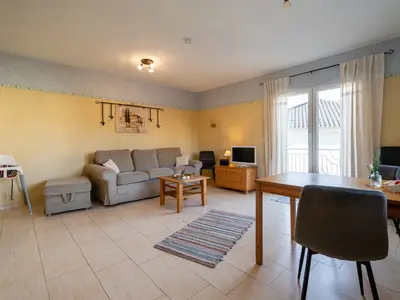 Photo, INSIDE, OUTSIDE