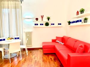 23346742-Ferienwohnung-6-Genua-300x225-0