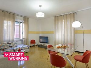 22001759-Ferienwohnung-6-Genua-300x225-0