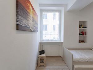 22389291-Ferienwohnung-4-Genua-300x225-5